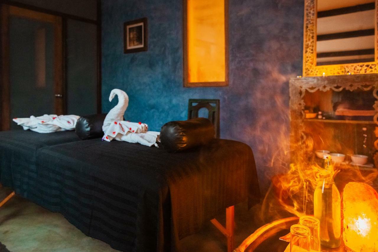 Devarya Wellness Beach Resort Morjim Eksteriør billede
