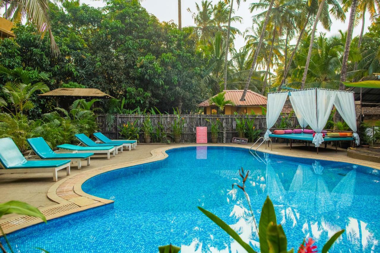 Devarya Wellness Beach Resort Morjim Eksteriør billede